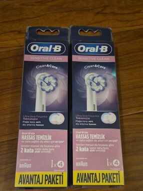 8 x Oral-B Braun Sensitive Clean Replacement Toothbrush Heads